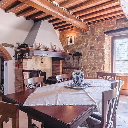 Il Podere - Rustic Charm In Tuscany Вилла