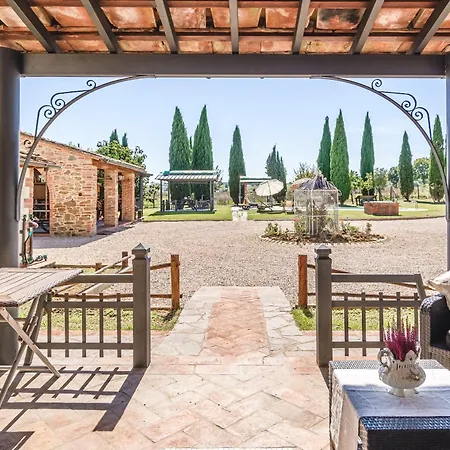 Il Podere - Rustic Charm In Tuscany * Монте-Сан-Савино